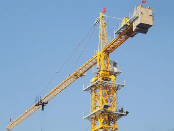 поднимаясь кран башни конструкции 40T с 120 m Максом поднимая приборы безопасности высоты