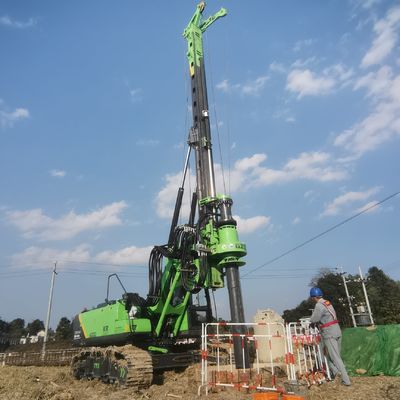 Буровая установка для свай с низким клиренсом 5,6 м, крутящим моментом 125 кН.м и двигателем EU Stage V для городского бурения фундаментов